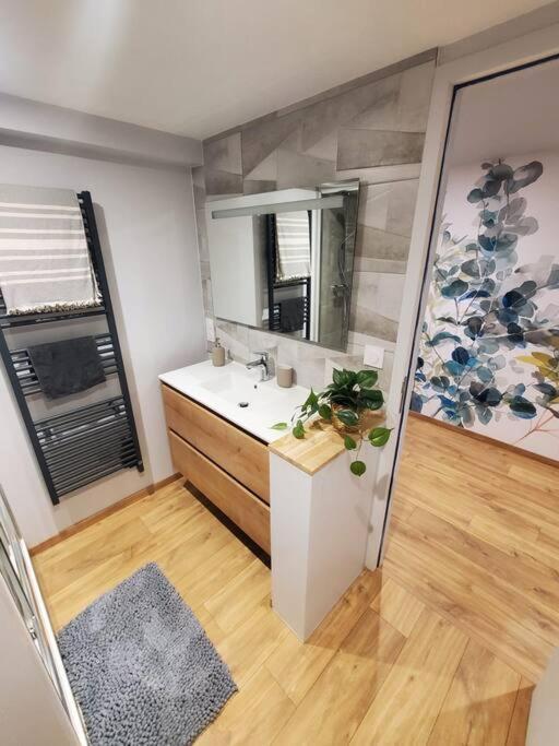 Apartament Sur Le Chemin Du Cens Orvault Zewnętrze zdjęcie